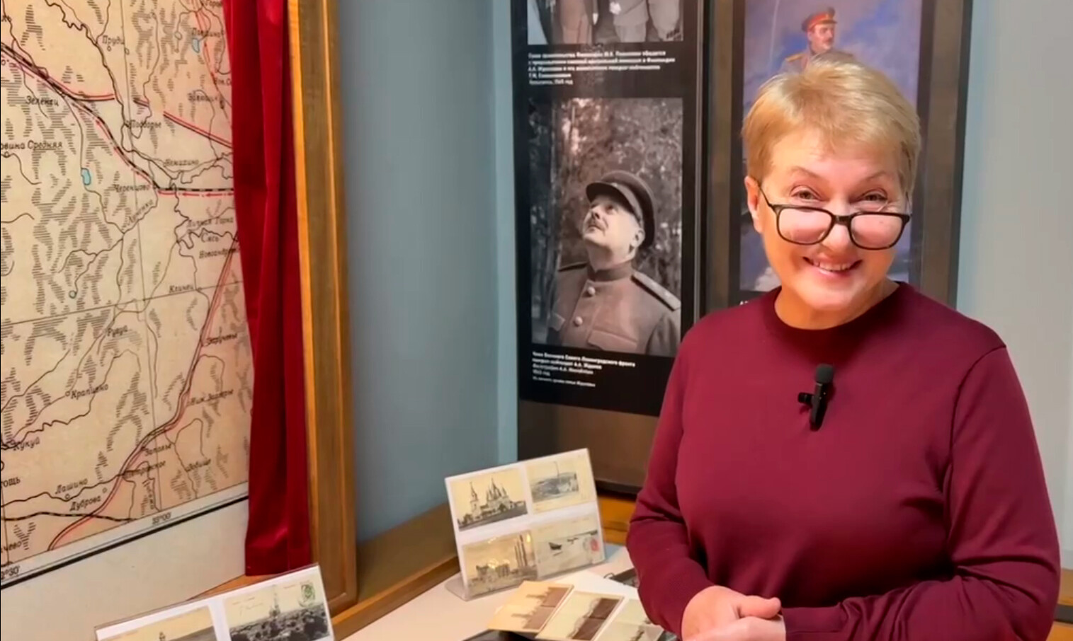 В музей Мариуполя передали ценную частную коллекцию документов