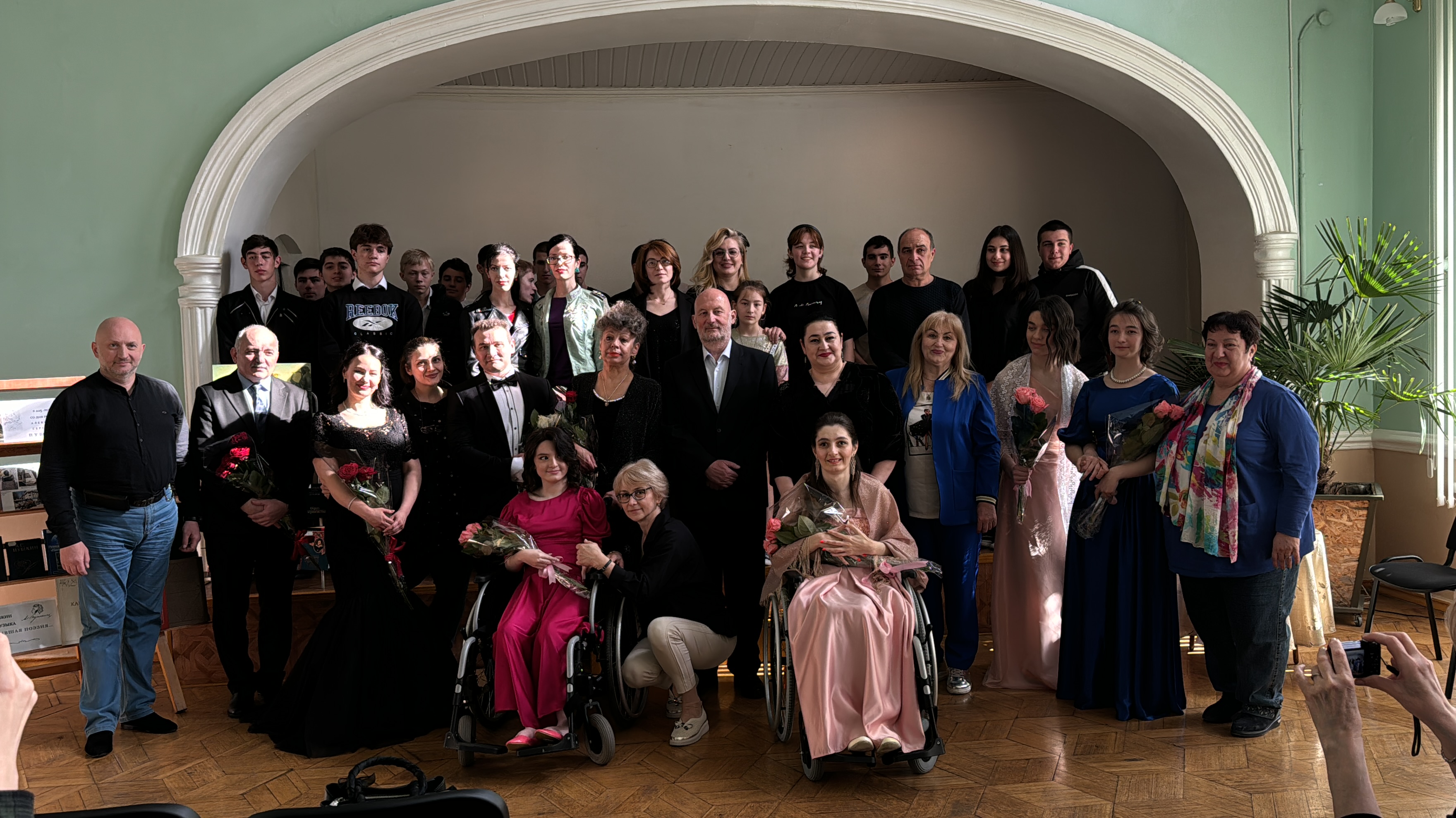 Как запрет отца помог найти свое призвание, или История посла культуры, которая создает театр для всех