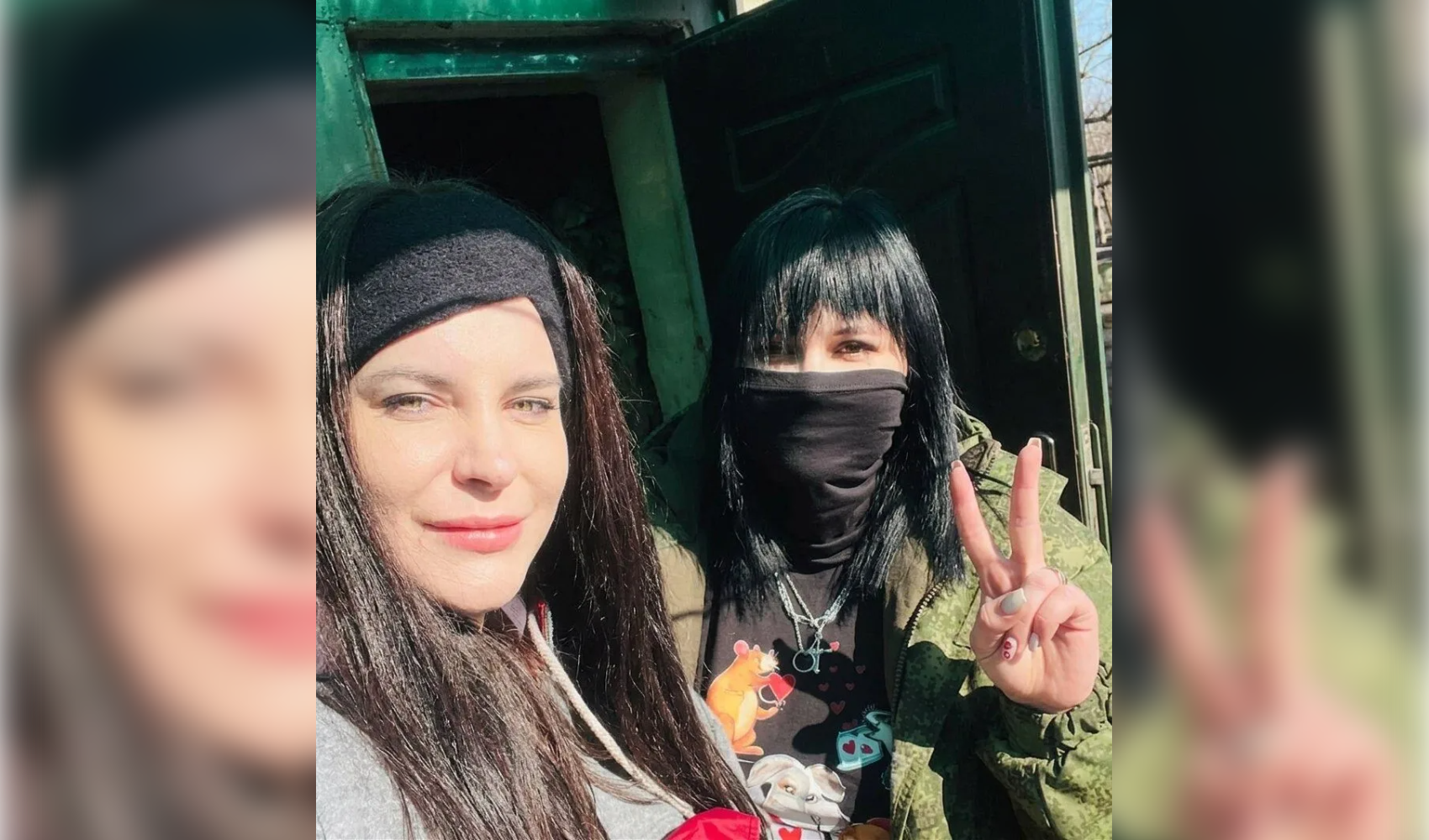 Кристина Пантелеева готовит для штурмовиков еду в вакуумных упаковках