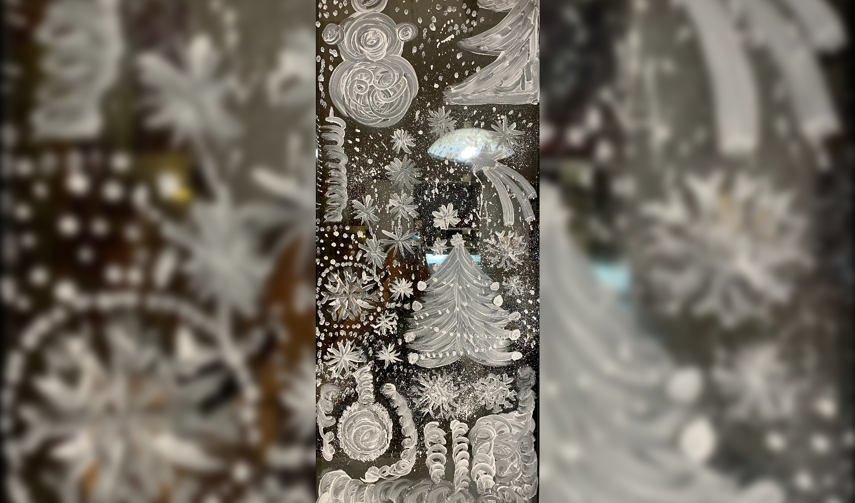 Волшебное окошко: семейная новогодняя традиция