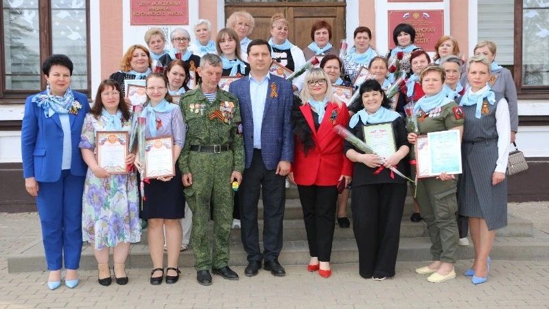 Корочанские волонтеры победили в региональном конкурсе «Боевая подруга»