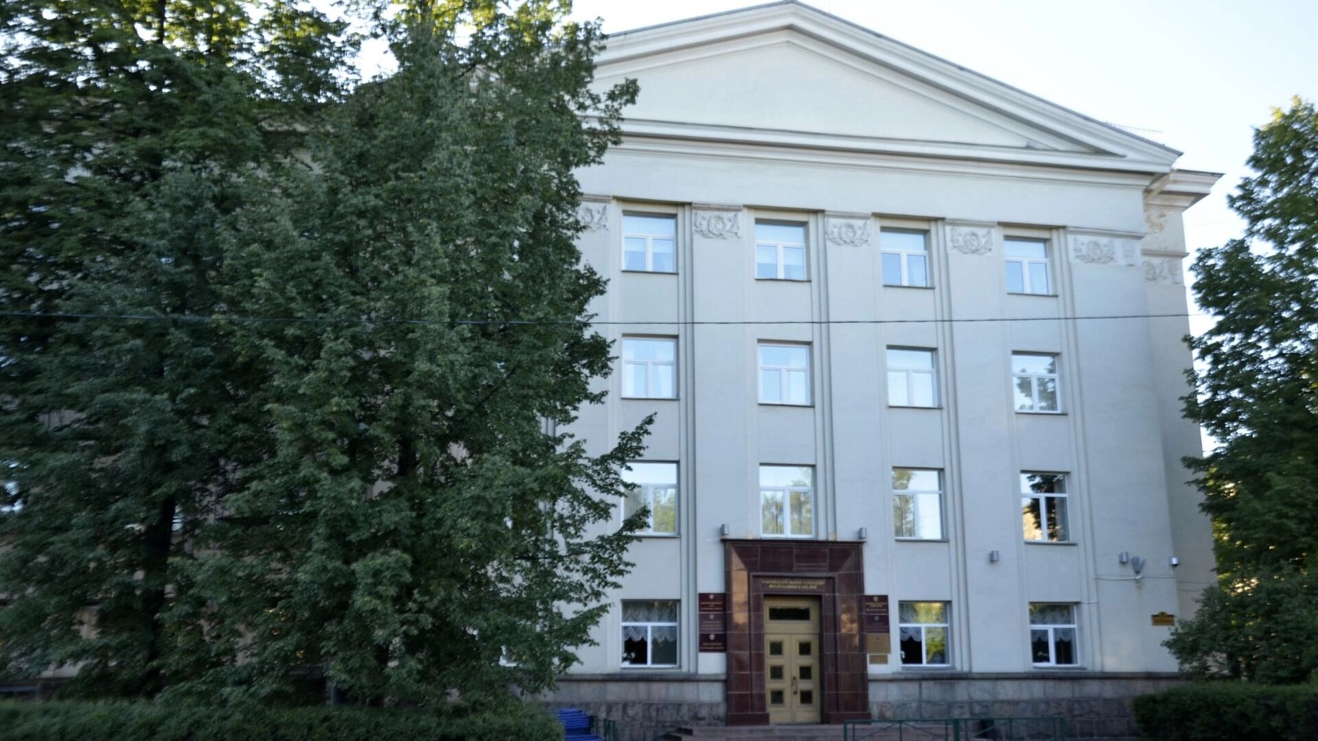 Женщины заняли ключевые посты в Заксобрании Карелии Женщины заняли ключевые посты в Заксобрании Карелии