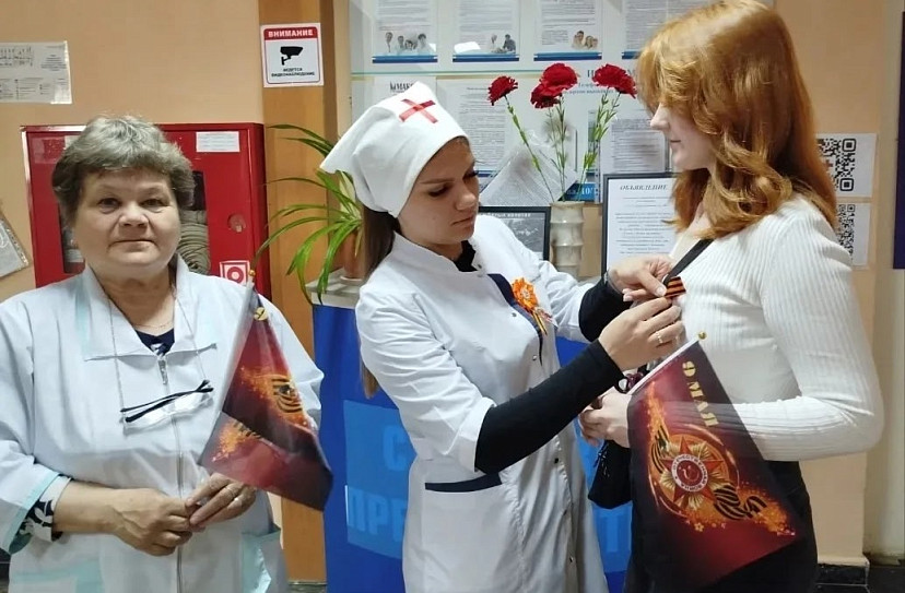 В Саратовской области открыли «Стену Памяти» ветеранов-медиков В Саратовской области открыли «Стену Памяти» ветеранов-медиков