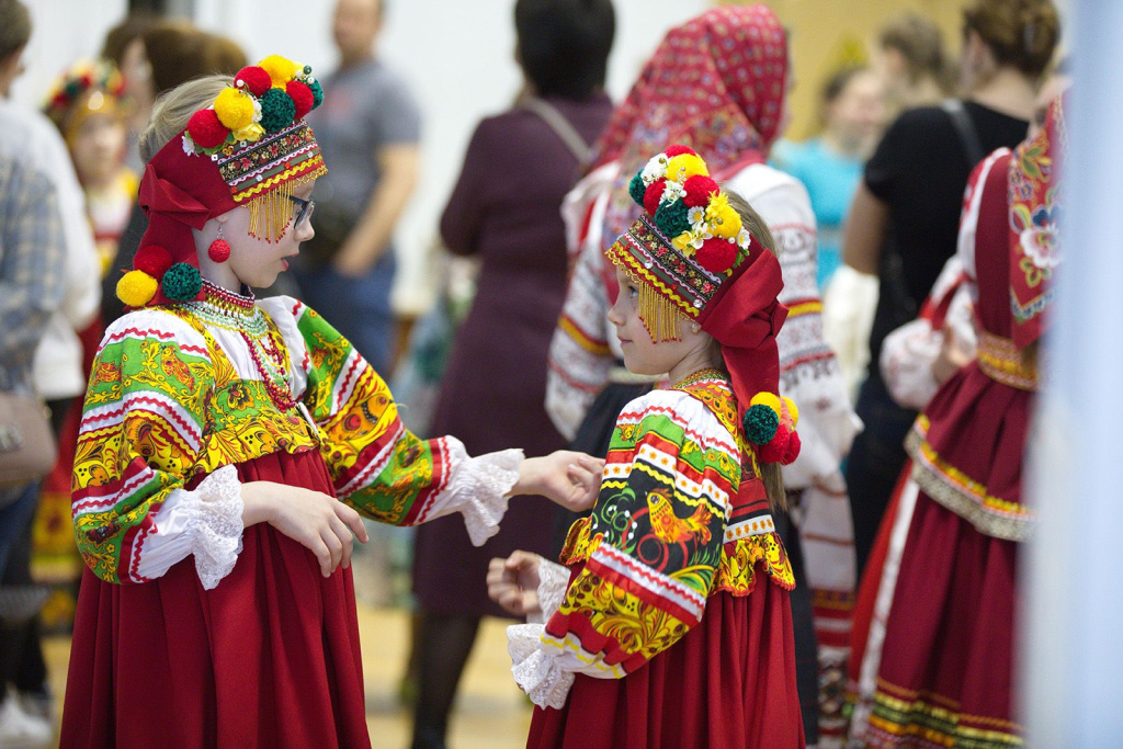 Работы соотечественников представлены на выставке в Гонконге