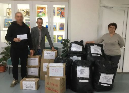 Ленинское отделение женсовета направило помощь морпехам