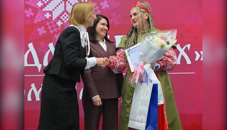 В Омске на форуме «ИННОСИБ-2026» подвели итоги конкурса «Хозяйка села»