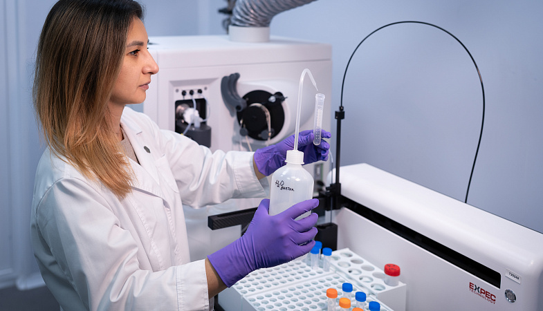 Аягоз Баймуханова: В большой семье ОИЯИ для таланта и трудолюбия нет никаких преград - ни национальных, ни гендерных