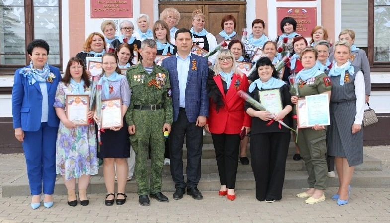 Корочанские волонтеры победили в региональном конкурсе «Боевая подруга»