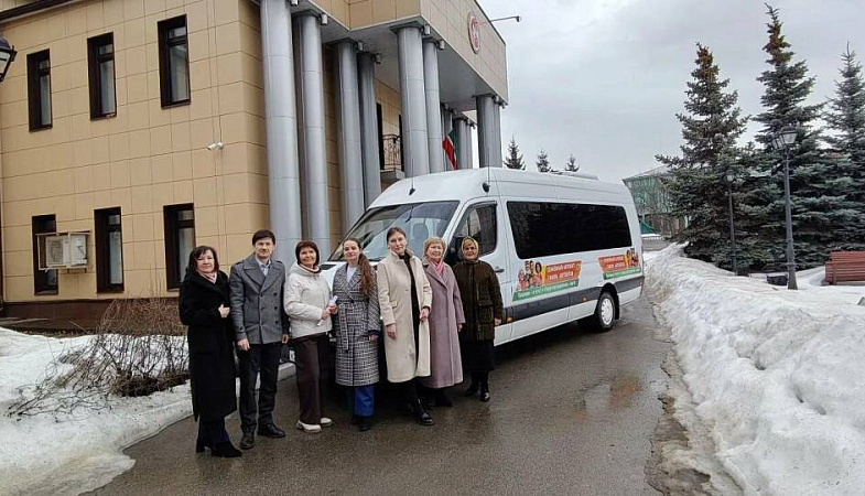 В Зеленодольск прибыл «Семейный автобус»